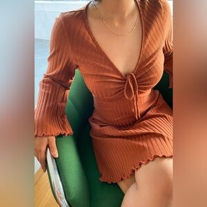 Lisa Says Gah Penelope Long Sleeve Fit & Flare Ribbed Mini Dress in Cognac Sz S